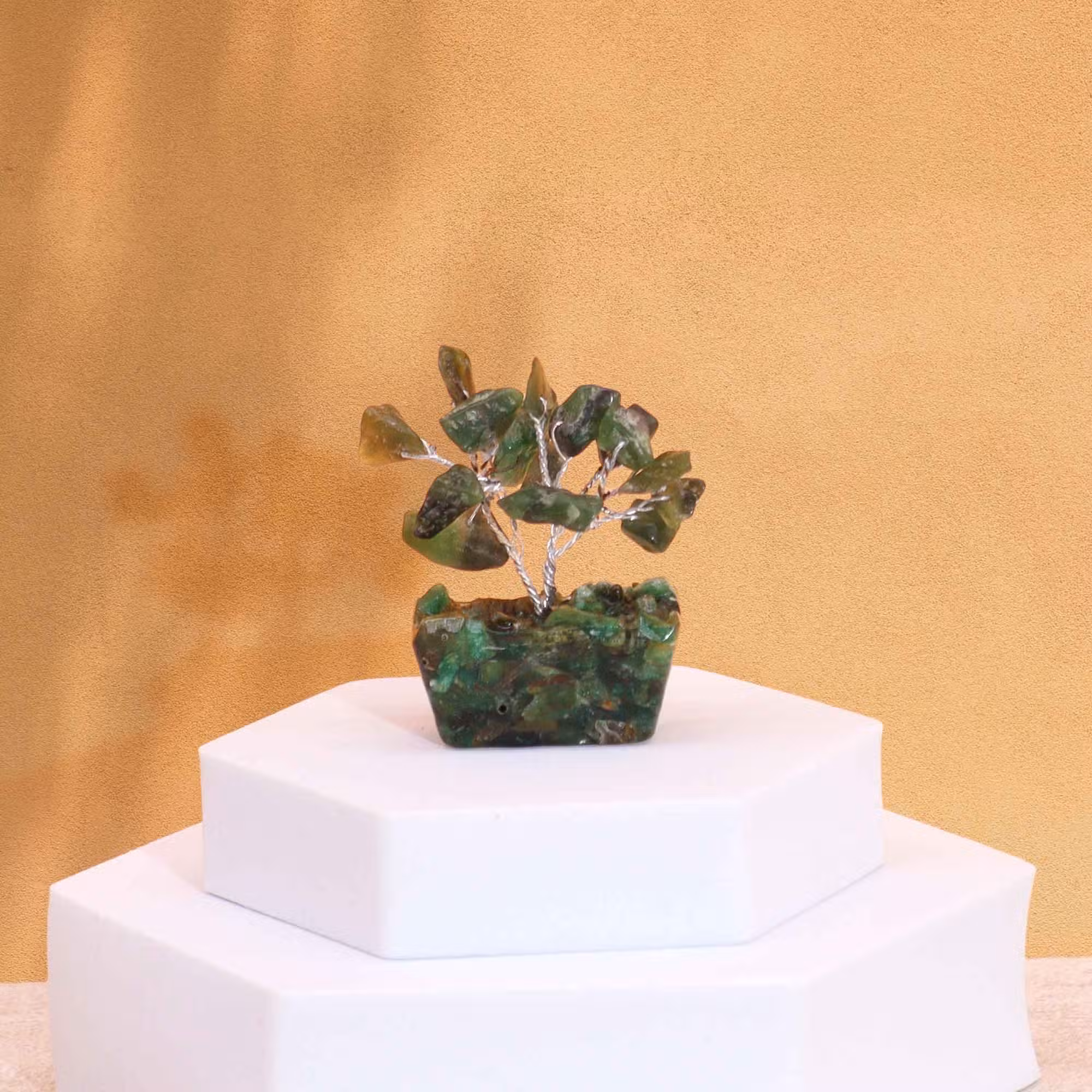 Мини дърво на изобилието от Зелен Авантюрин върху оргонитна основа
